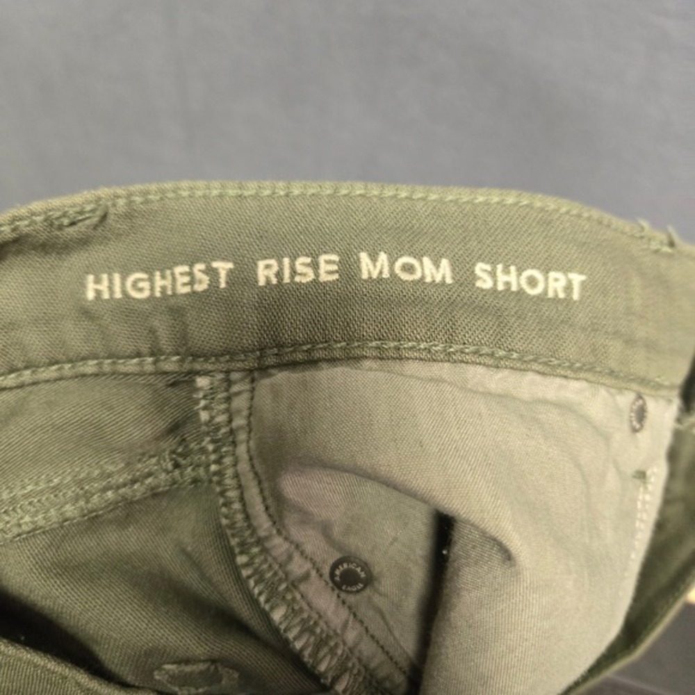 American Eagle High Rise Mom Short Festival 4 Olive Green Distressed Frayed Hem‎ - Picture 8 of 11